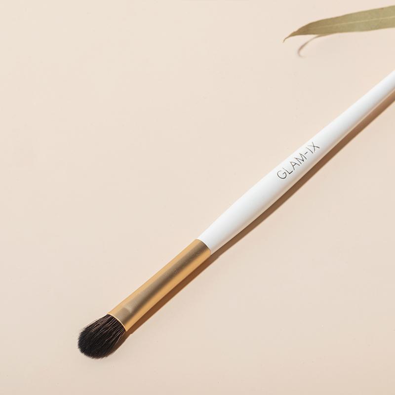 Glam Fix Fancy Eyeshadow Brush