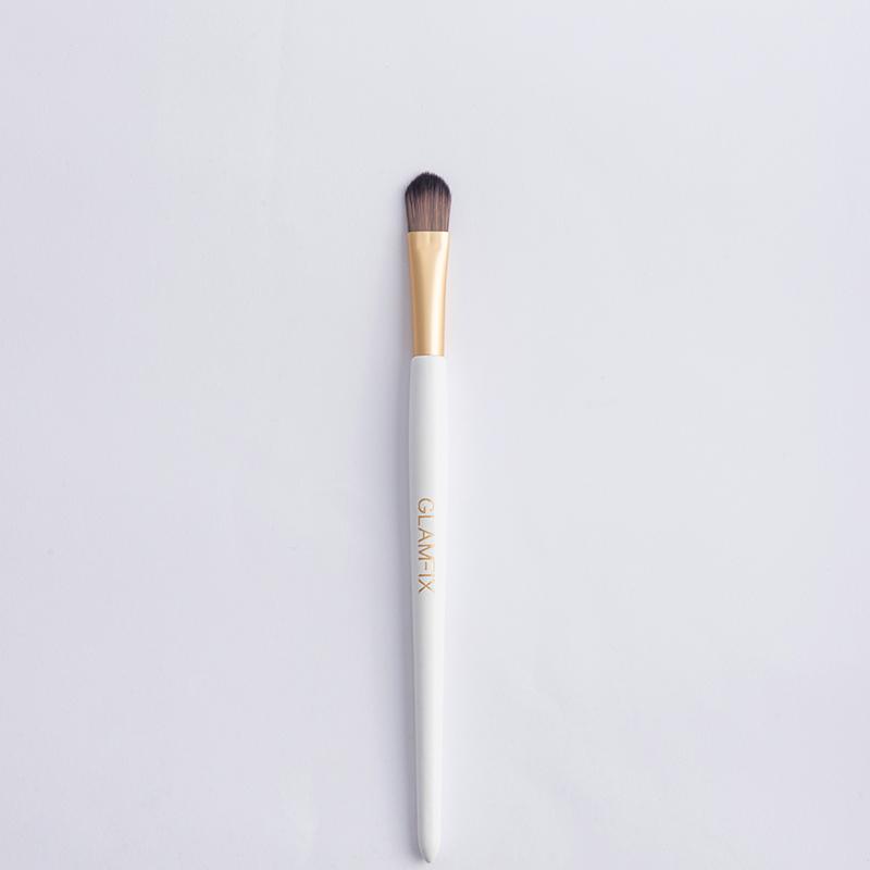 Glam Fix Perfecting Concealer Brush